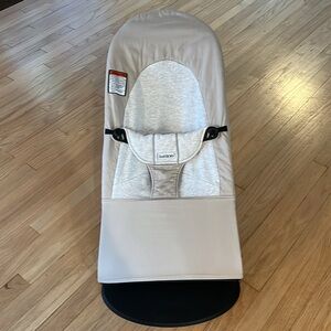 Baby Bjorn Bouncer- Bouncer Balance Soft